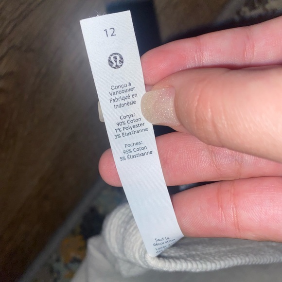 Lululemon ribbed high rise jogger- White Opal - Picture 5 of 6